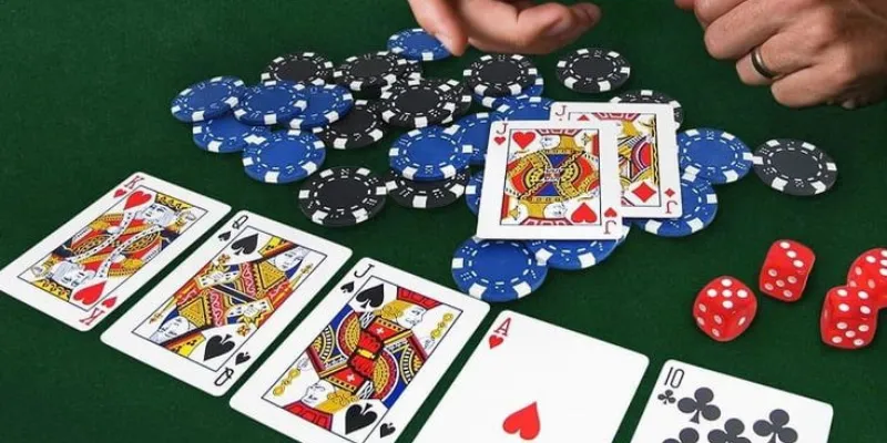Bài Sâm Lốc - Cách Chơi Và Chiến Thuật Thắng Lớn Tại SHBET 2 Luật chơi cỏ bản của game bài