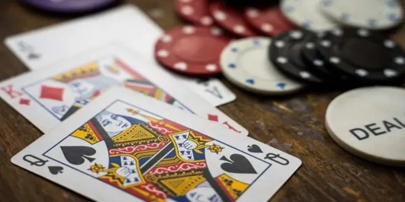 Tiến Lên Đếm Lá : Game Bài Cổ Điển Nhưng Đầy Tính Hấp Dẫn 2 Tìm hiểu tiến lên đếm lá là tựa game bài gì?