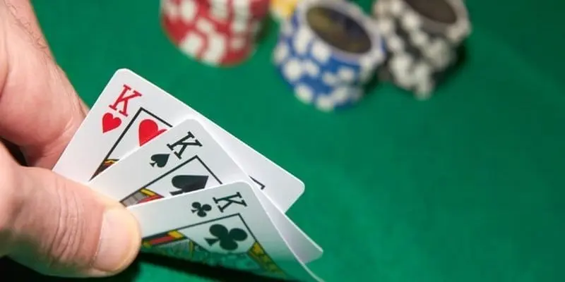 Tiến Lên Đếm Lá : Game Bài Cổ Điển Nhưng Đầy Tính Hấp Dẫn 4 3 lợi ích khi tham gia chơi tiến lên đếm lá